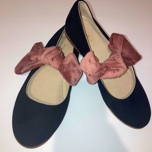Zara girls black flats with velvet bow